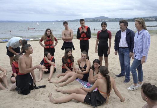 Fabiola García anima a conectar con Galicia os mozos galegos os mozos galegos na diáspora que participan no campamento de verán de Gandarío